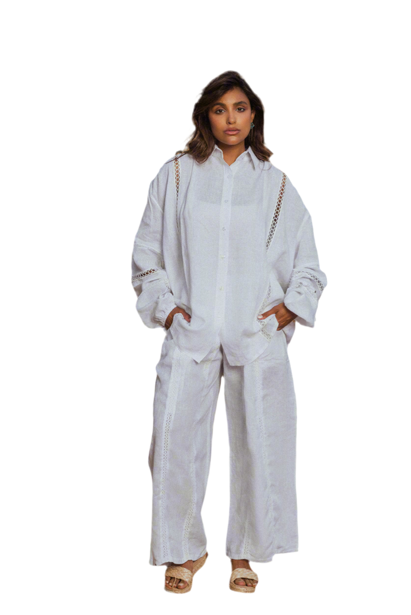 White Daffodil set Pure linen with lace borders