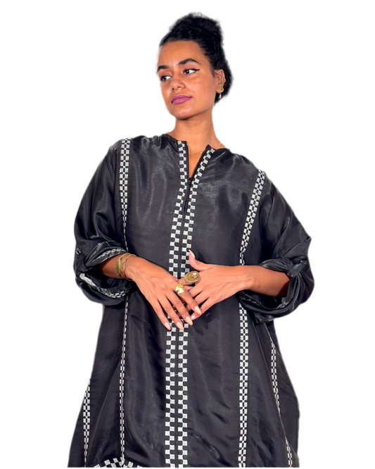 “ Aphrodite “ Black