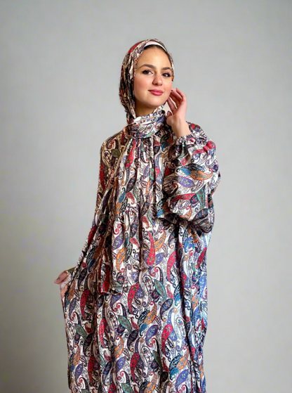 Arabian Muse Essdal - Luxurious Silk Satin with Printed Design